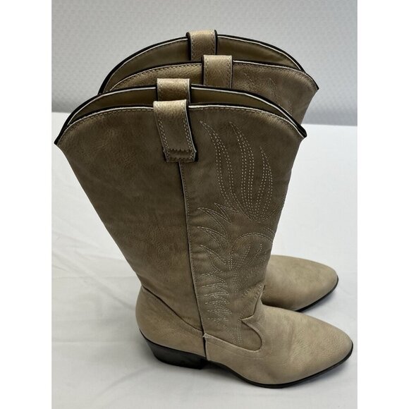 Woman’s Cottage/Boho Antique Cream Cowboy Boots Cupid Size 7 🤍 - Picture 5 of 7
